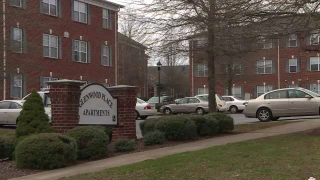 Glenwood Place Apartments 