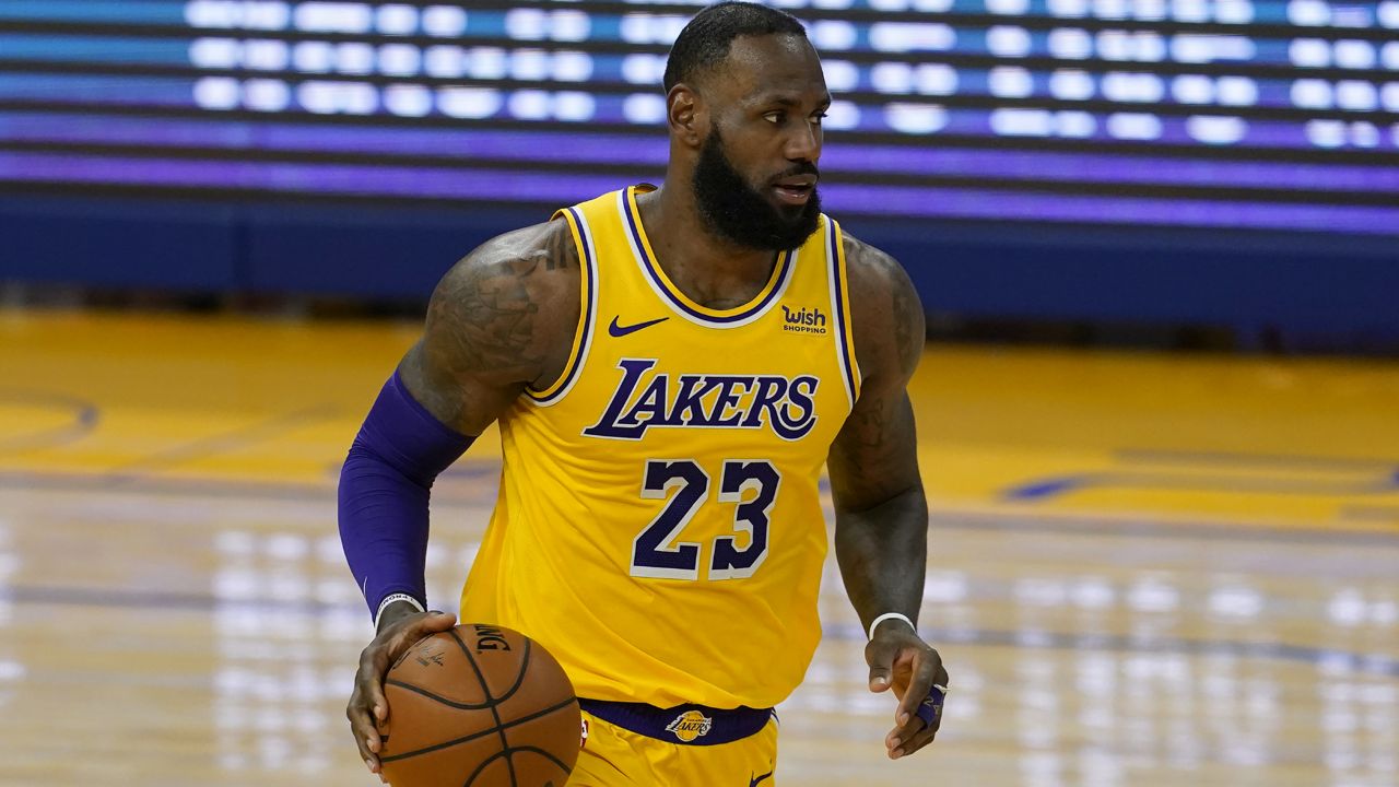 lebron james lakers golden state