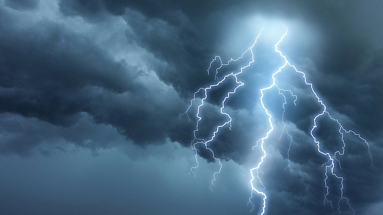 Lightning safety: What to do when a storm approaches