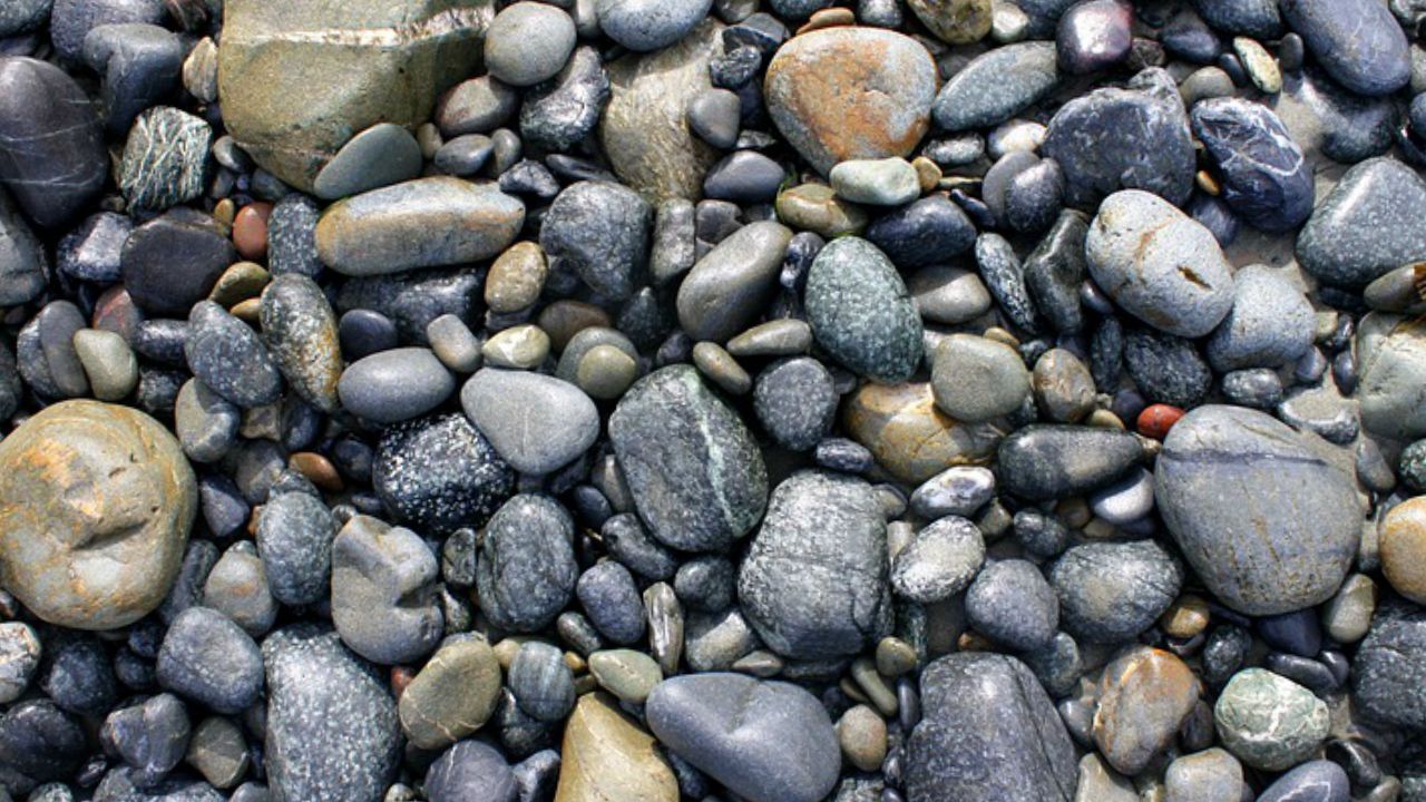 generic photo of rocks