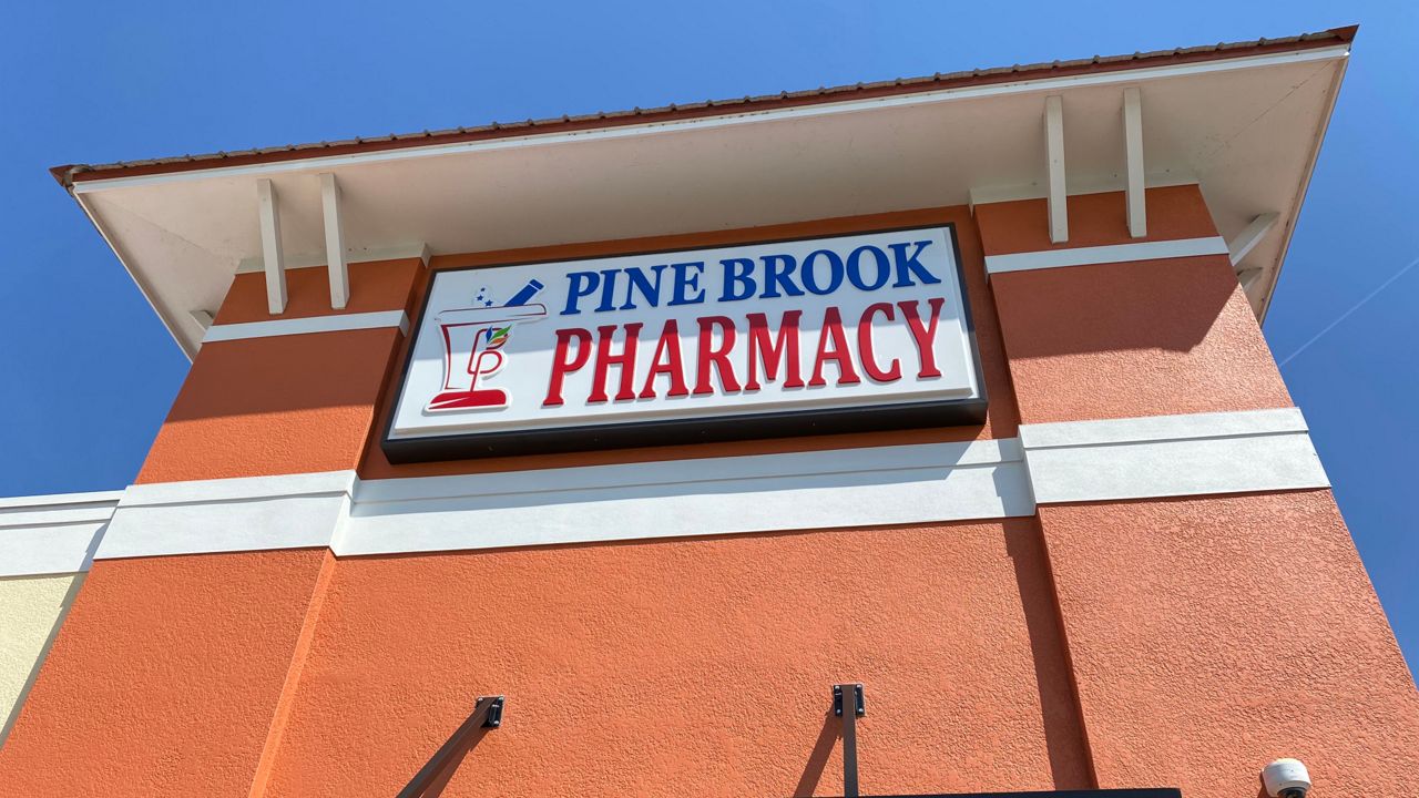 Independent Pharmacies Brace For Rush on Vaccinations