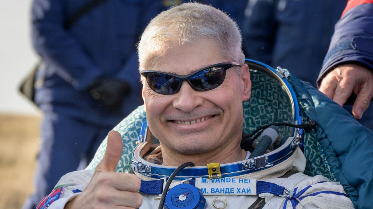 ‘The longest Any American has Been in Space’: Astronaut Returns to Earth After 355 Days