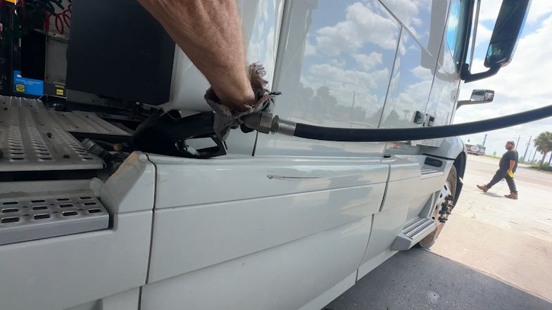 Diesel prices surge in Florida, raising concerns for truckers