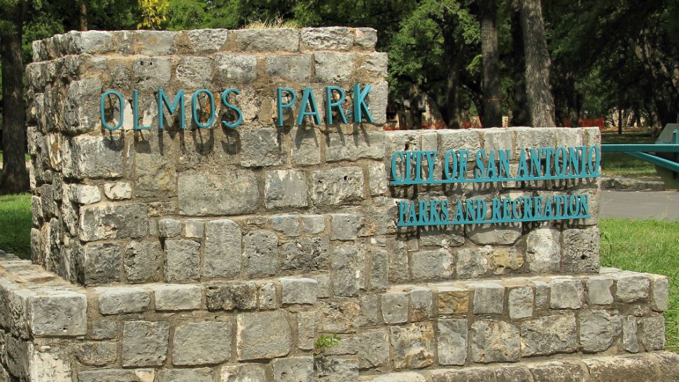 Olmos Park sign. Courtesy/The Living New Deal