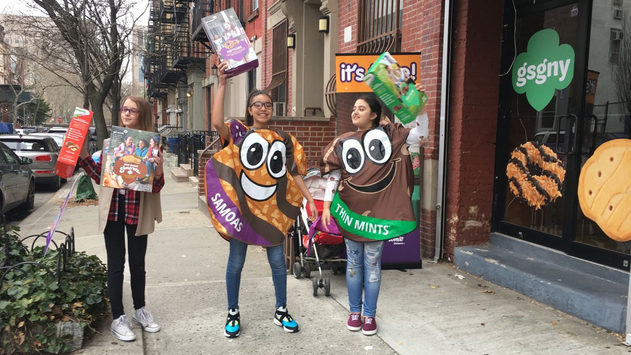Girl Scouts Open Popup Shop in Manhattan to Sell Cookies