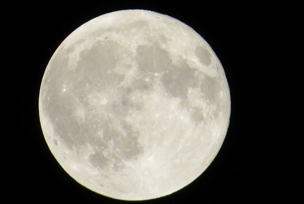5 Myths About Full Moons