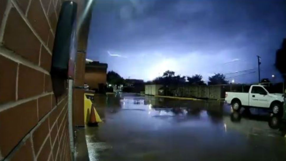 VIDEO Heavy Rain Hits Central Texas