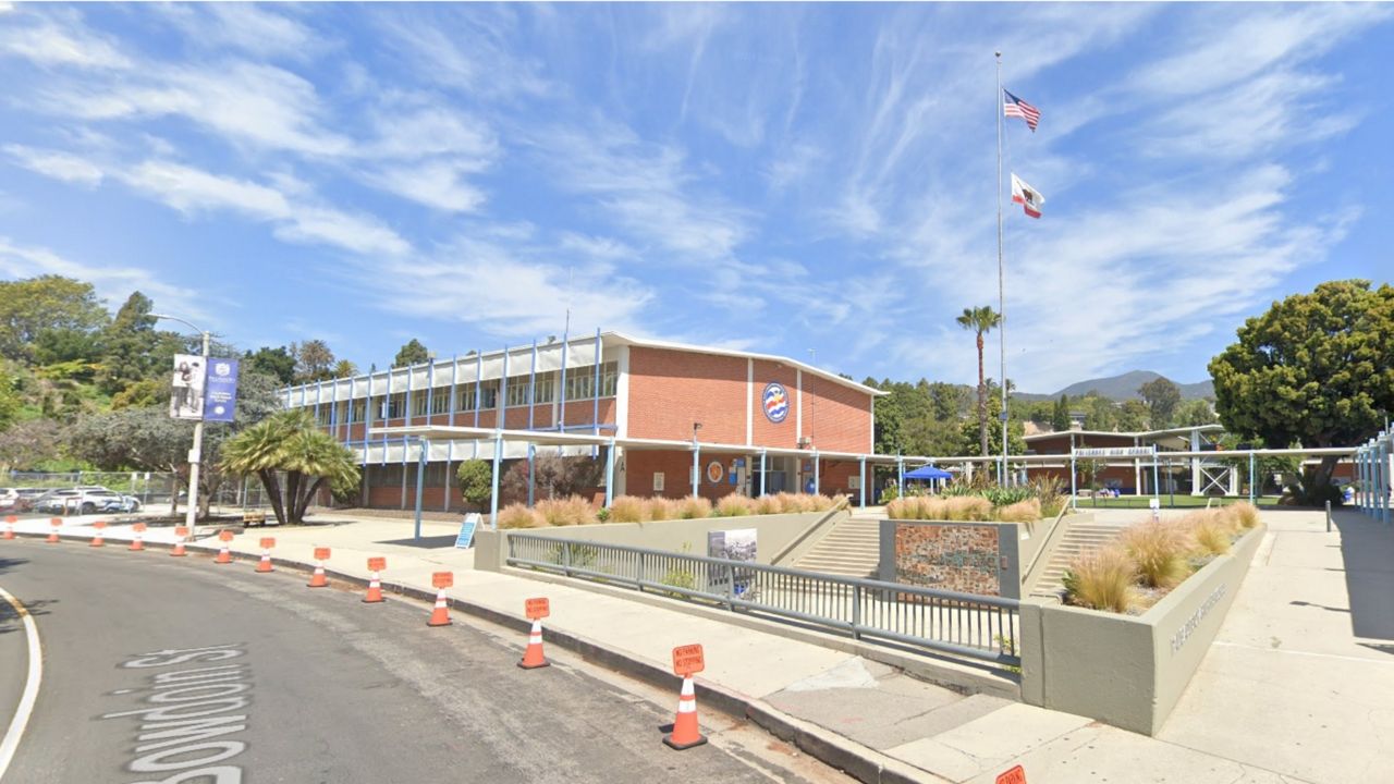 Palisades Charter HS reinstates mask mandate