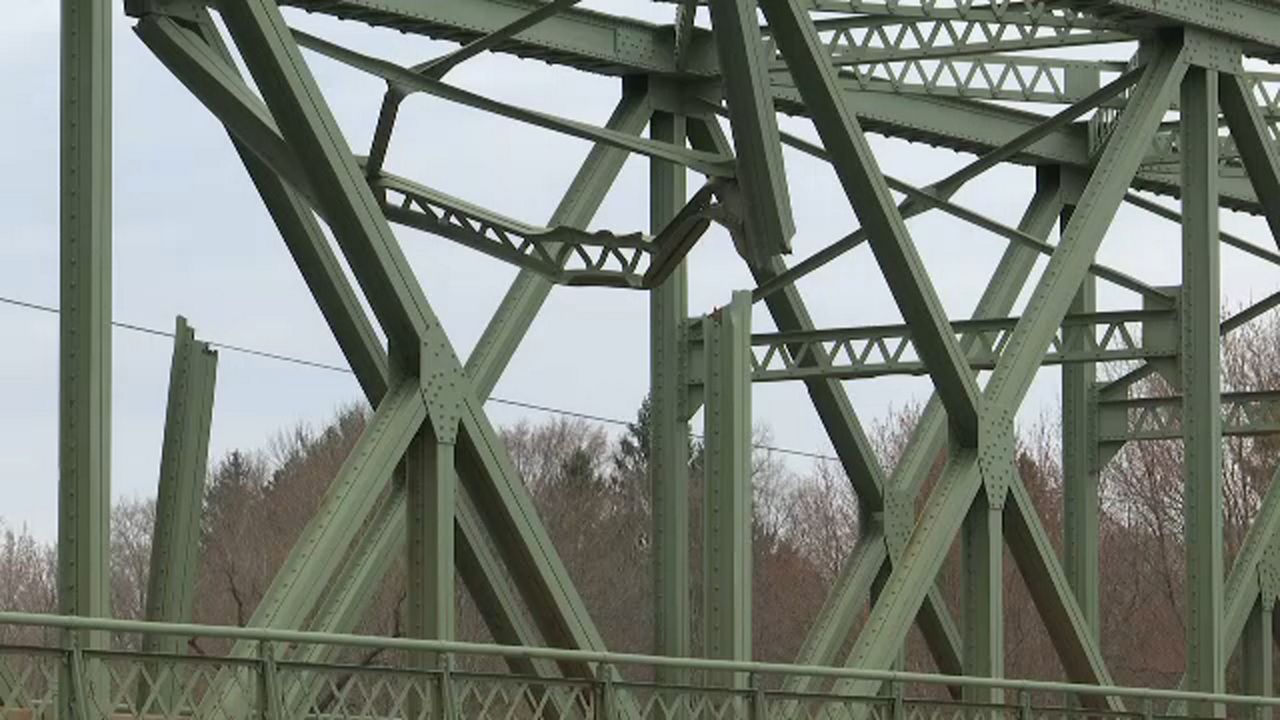 Hinmansville bridge 