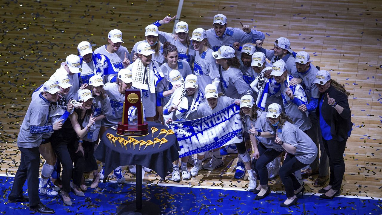 UofL Men's Volleyball Club takes home national championship