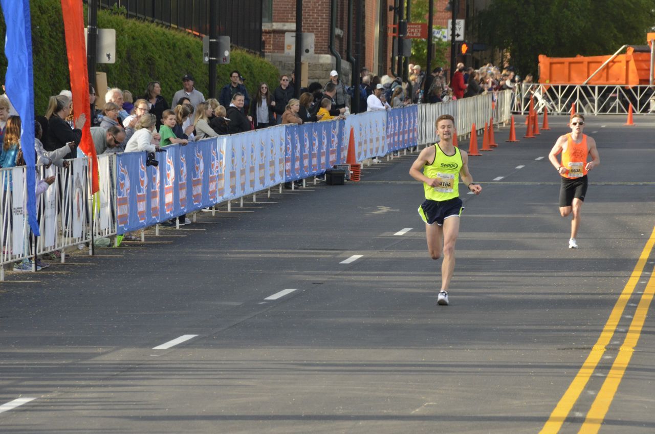 Kentucky Derby Festival Mini Marathon & Marathon