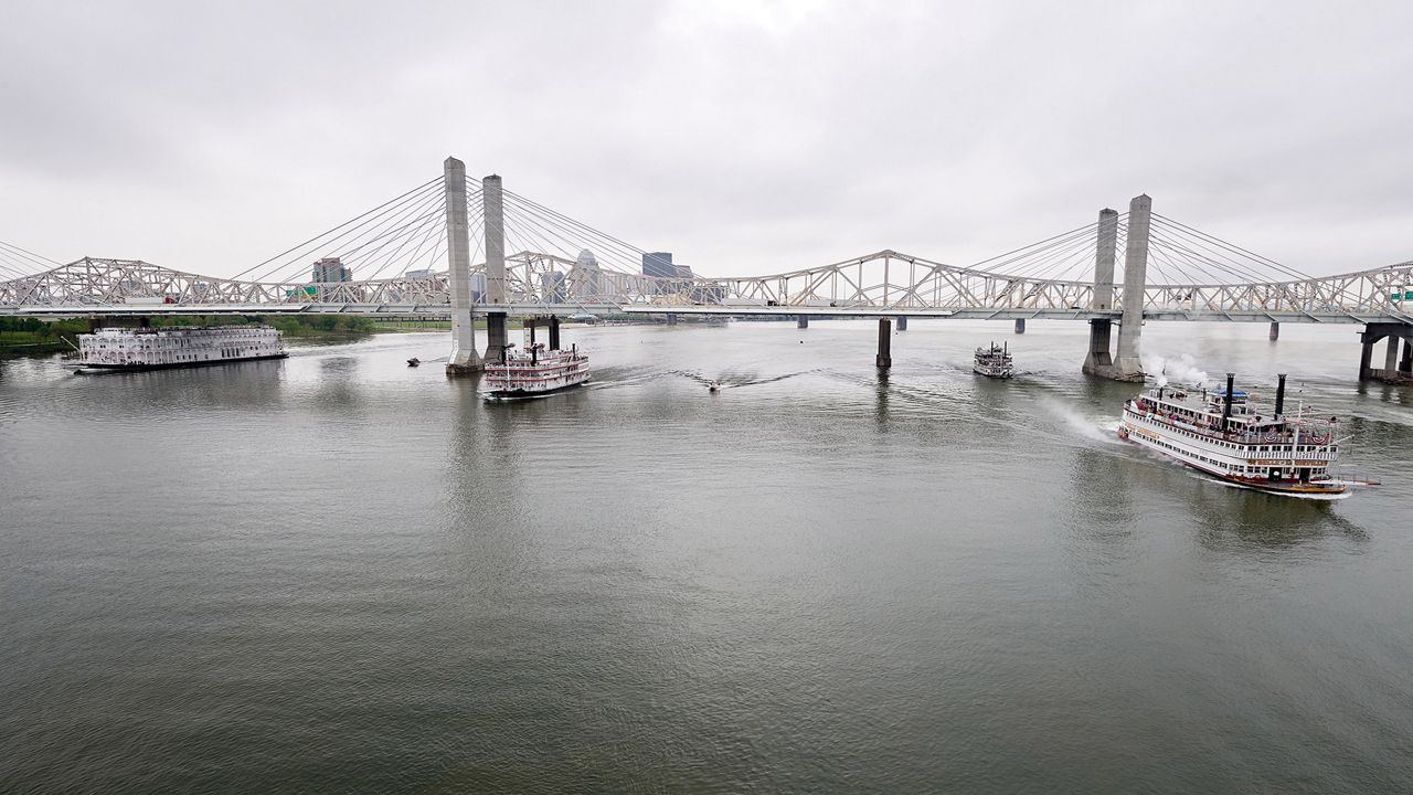 An aerial view of the Kentucky Derby Festival's Great Steamboat Race (Kentucky Derby Festival)