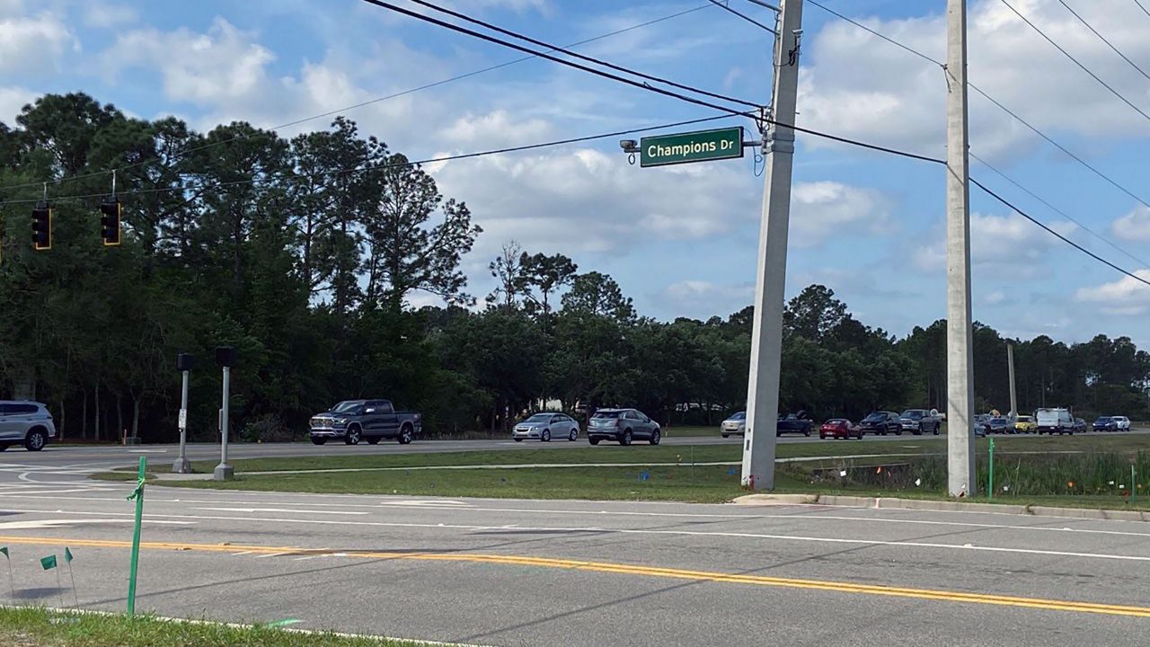 Drivers say LPGA Boulevard traffic lights out of sync