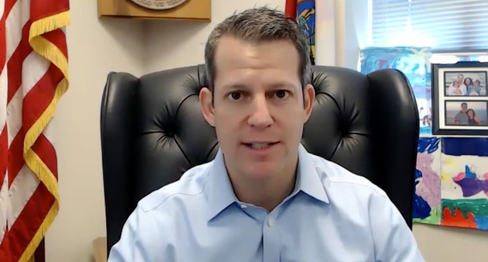 Plan Would Give Felons Who Still Owe Fees Chance to Vote