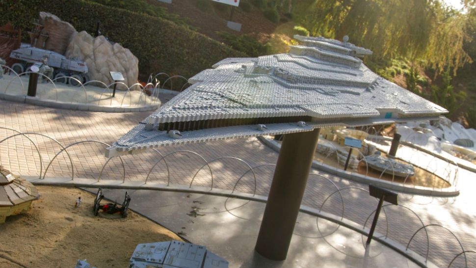 Legoland Florida to debut new display inspired by "Star Wars: The Force Awakens." (Legoland Florida)