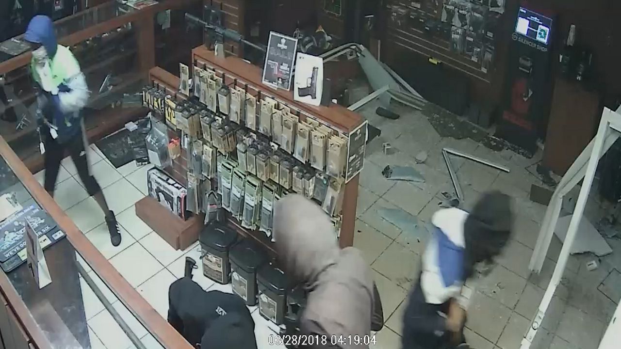 3 more suspects wanted in Kissimmee gun shop burglary