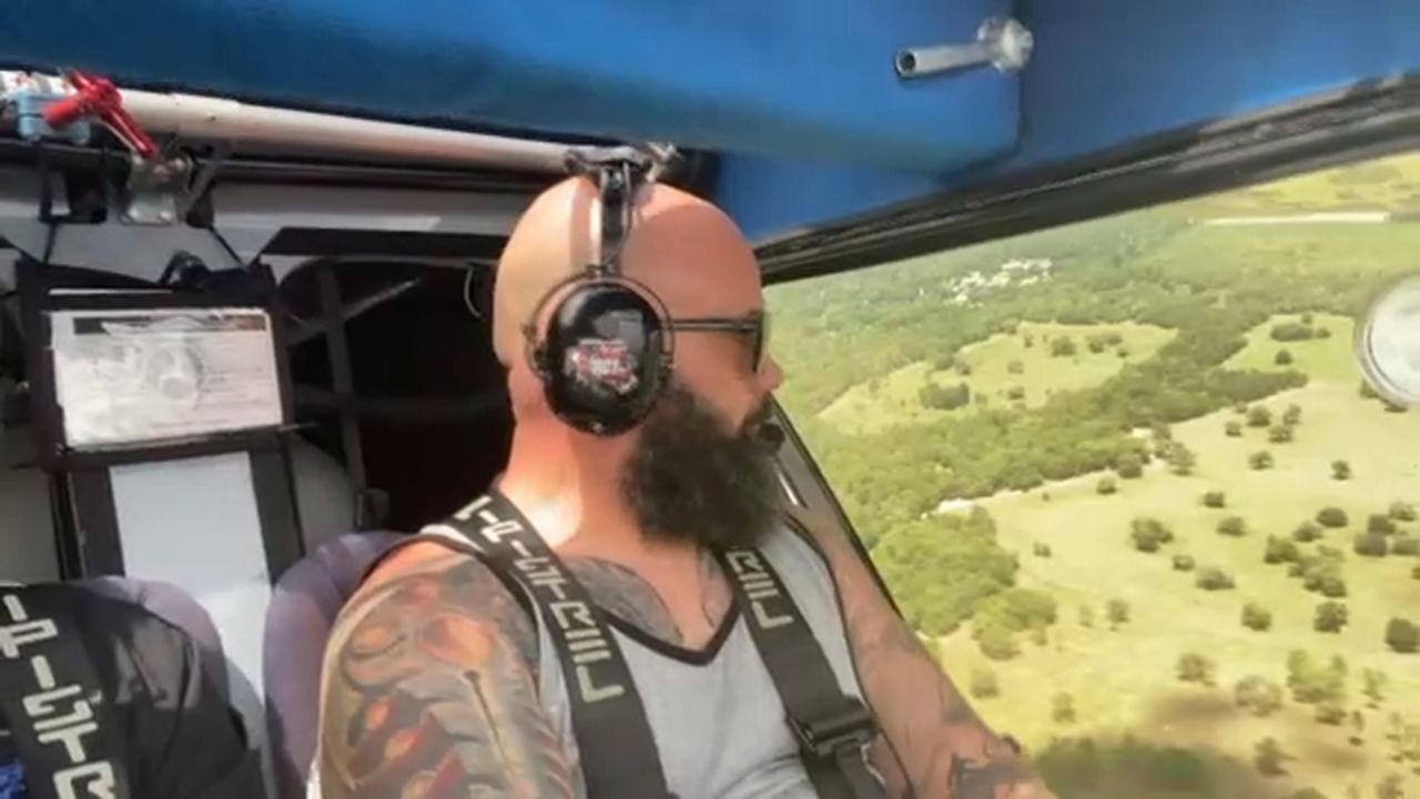 Glider program puts you in pilot's seat in 10 training hours