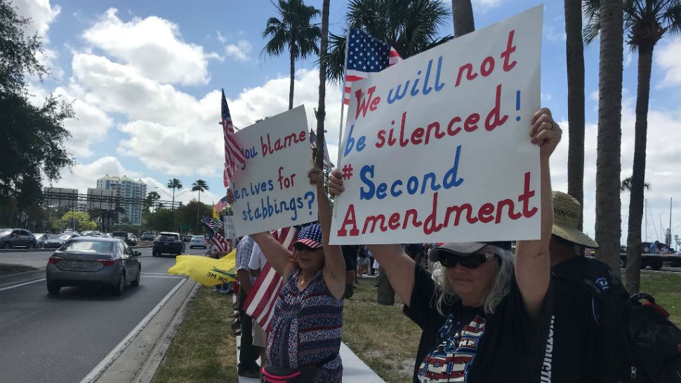 Supporters of the Second Amendment were met with both cheers and backlash, as they rallied in downtown Sarasota on Saturday. 