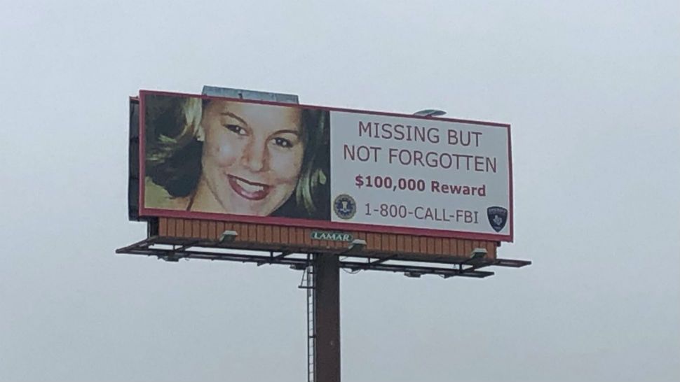 The FBI unveiled a billboard in Williamson County asking for help to find Rachel Cooke, who has been missing for 17 years. (Courtesy: @SheriffChody)