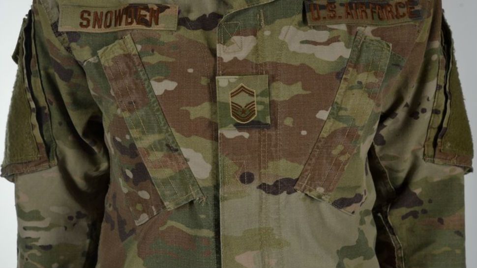 Recruits receive new Army uniforms as rollout continues > Defense