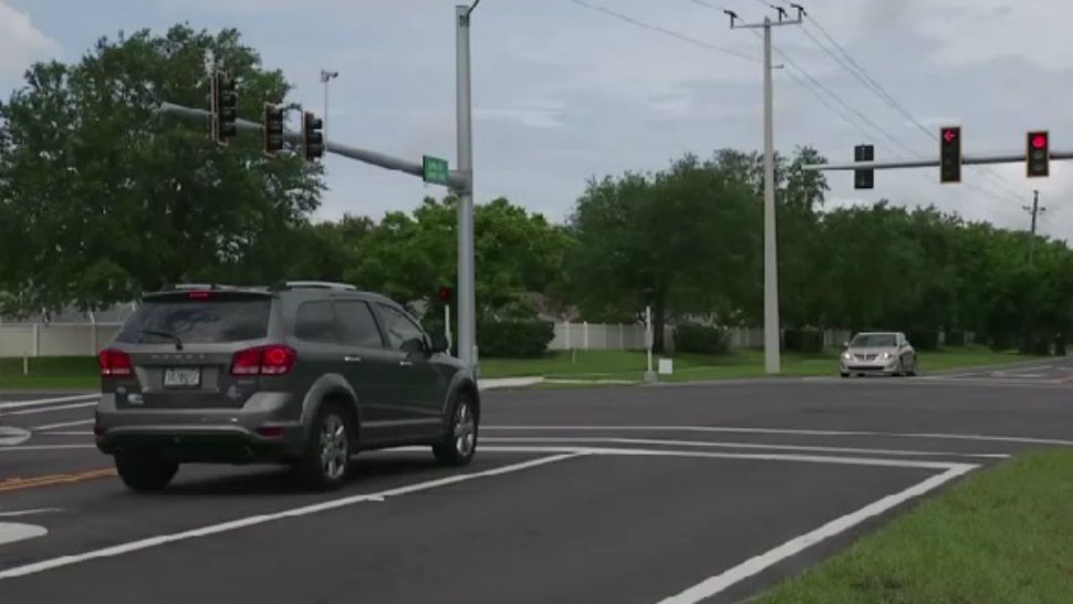 TRAFFIC INBOX: New signal causes problems in Palmetto