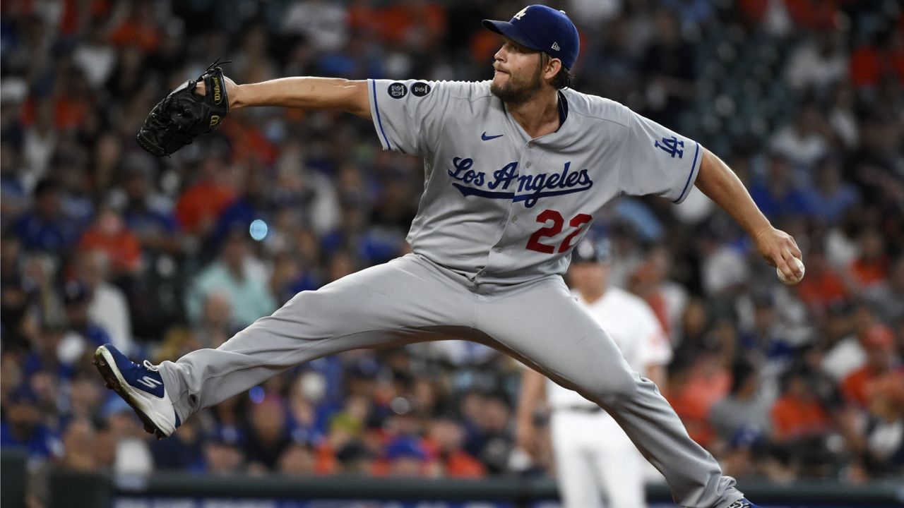 kershaw skechers cleats