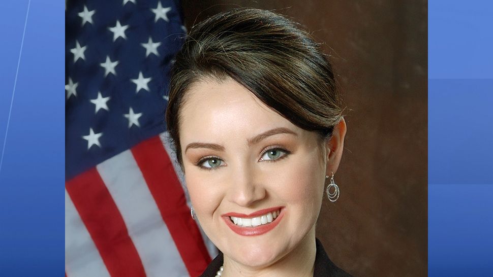 Kentucky Democrats Call for Censure of Savannah Maddox