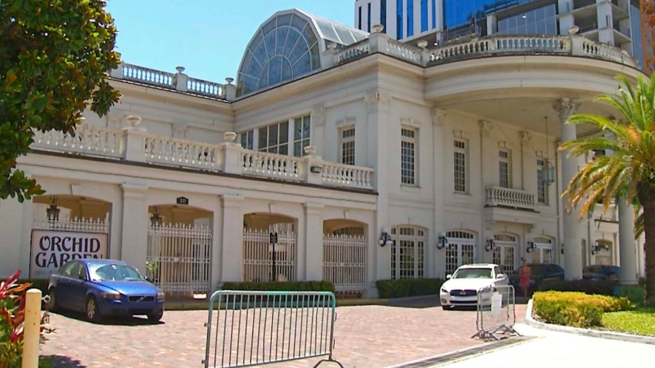 Orchid Garden is Closing This Fall, Putting Snag in Weddings