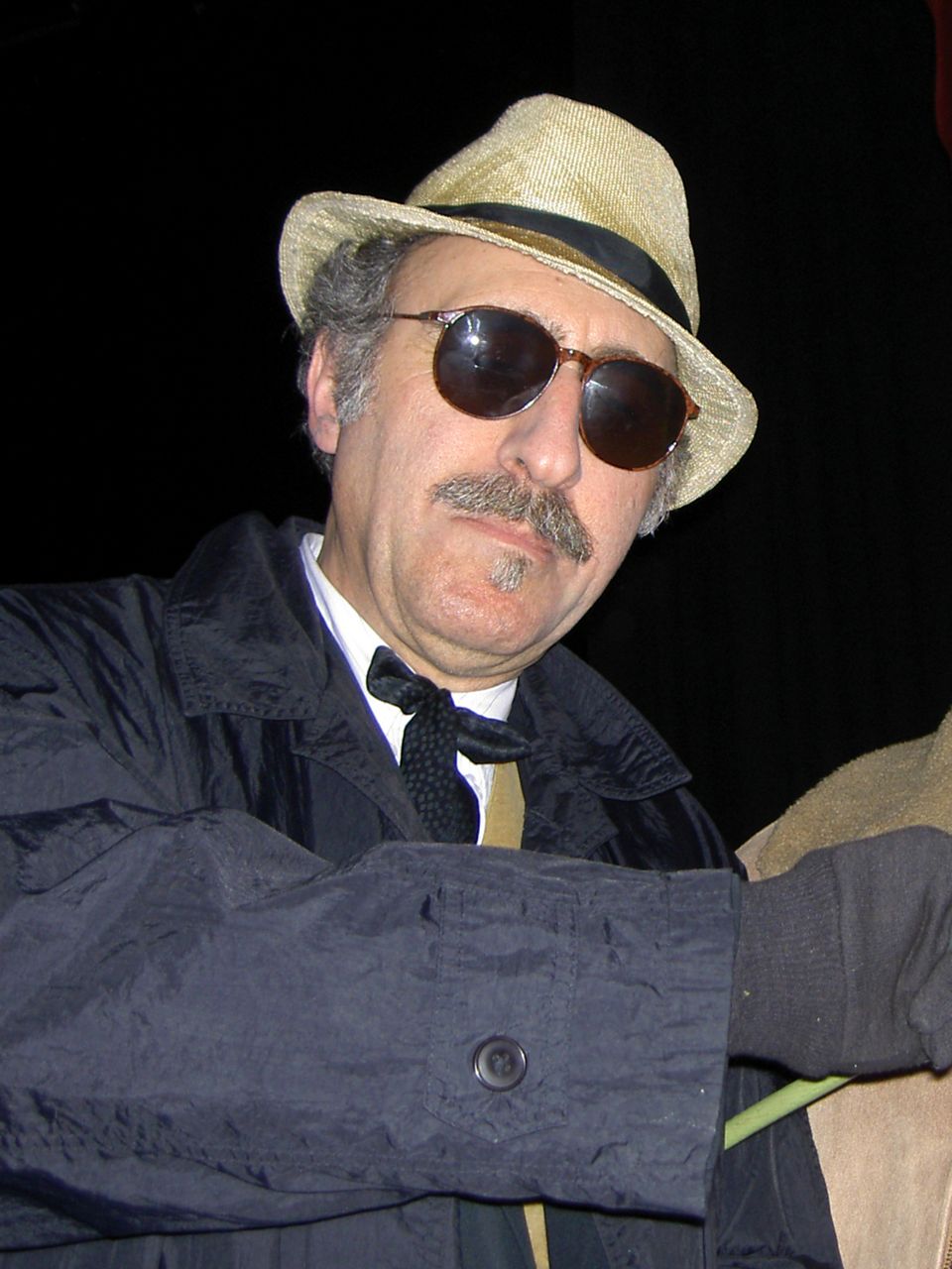 Singer Leon Redbone Dies at 69