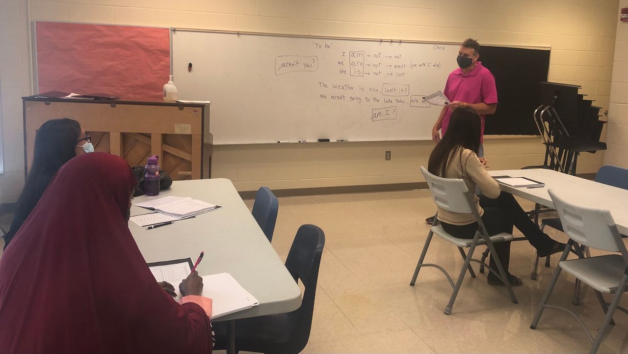 Refuge BG teaching English classes for refugees