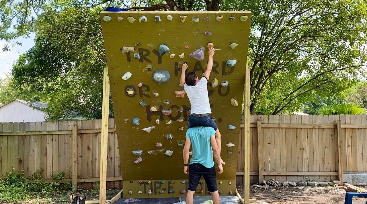 Tx Rock Climbers Build Wall At Home Amid Covid 19 Pandemic