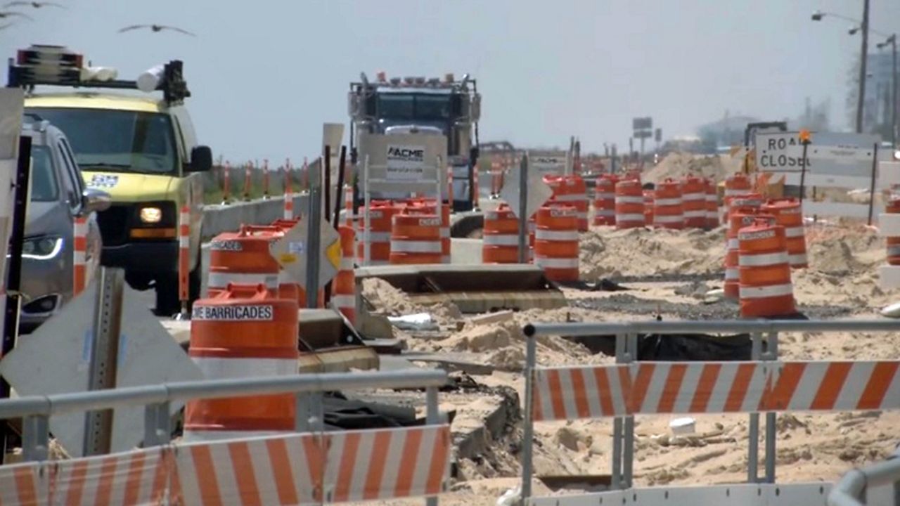 According to the American Society of Civil Engineers’ annual Infrastructure Report Card, 13% of Florida roads are in poor condition. And drivers end up paying the price to the tune of an extra $425-a year in costs from driving on Florida’s roads. (File photo)