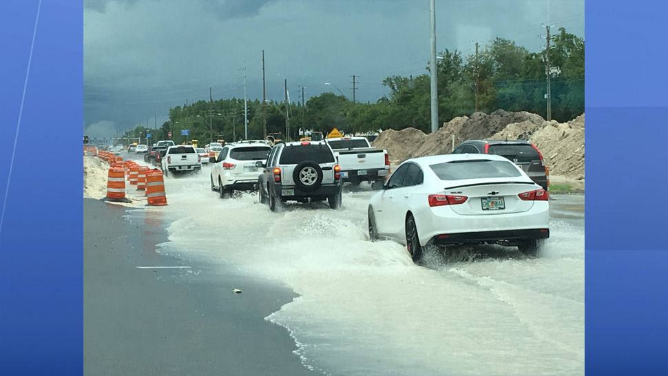 Tampa saw minor street flooding on Wednesday, June 6, 2018. Jason Lanning, staff)