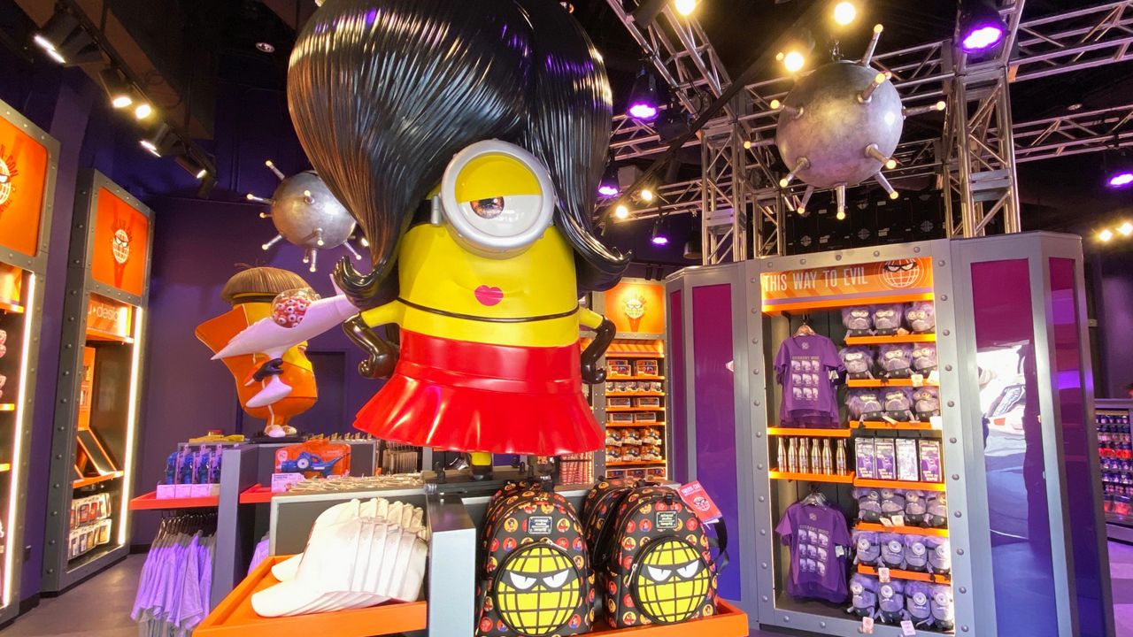 Universal Studios Parks Despicable ME Minions Evil Minion