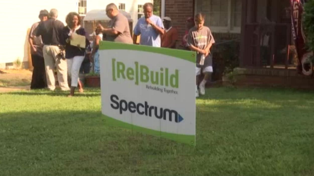 Spectrum employees rebuild Charlotte home