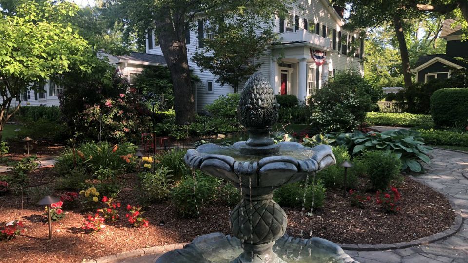 Flowers galore at 14th annual Lewistone Gardenfest