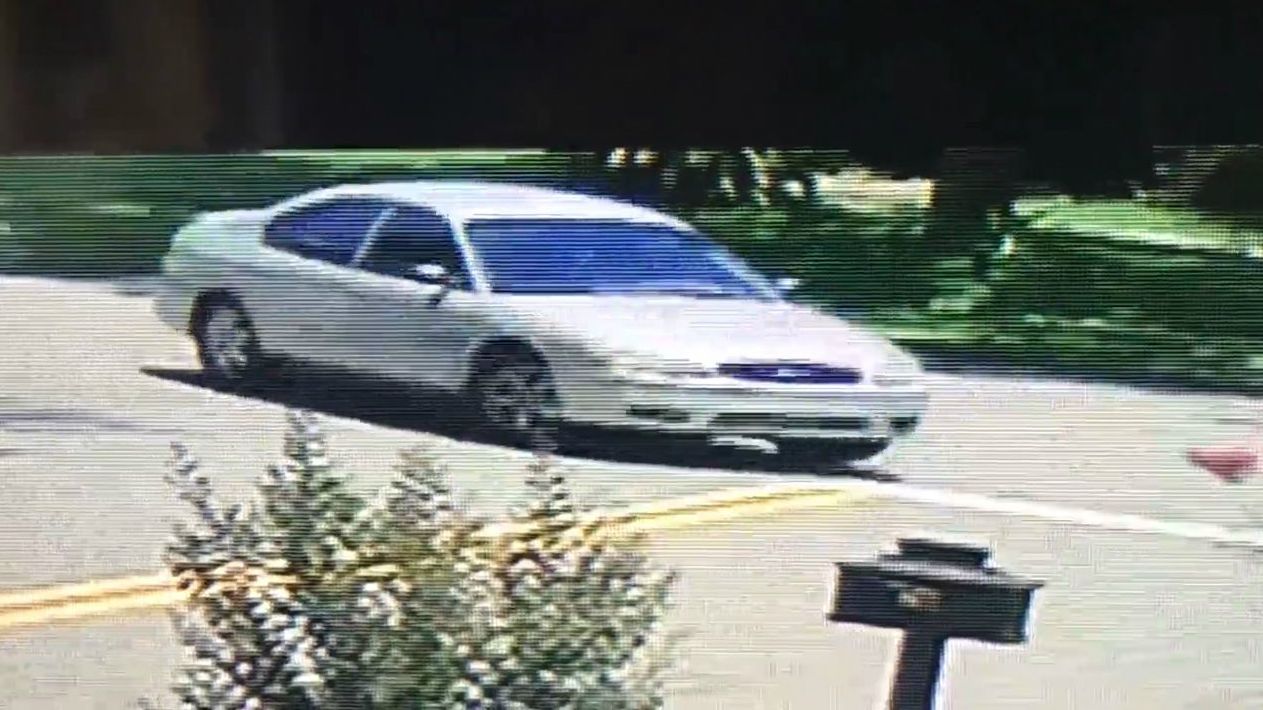 Deputies are searching for a light-colored Ford Taurus seen fleeing from the Oviedo home. (Seminole County Sheriff's Office)