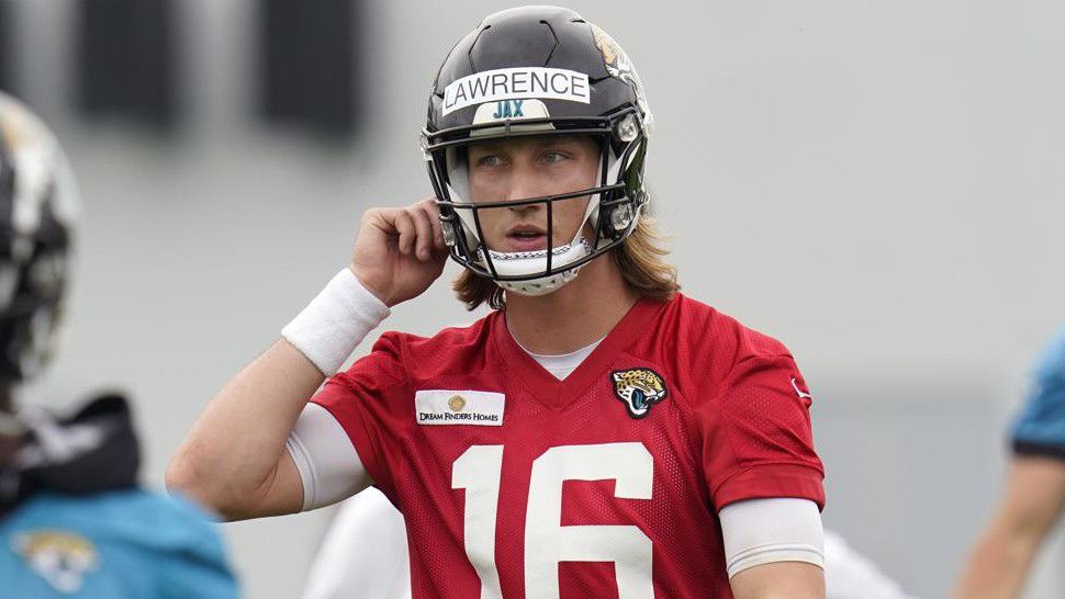 jacksonville jaguars quarterback trevor lawrence