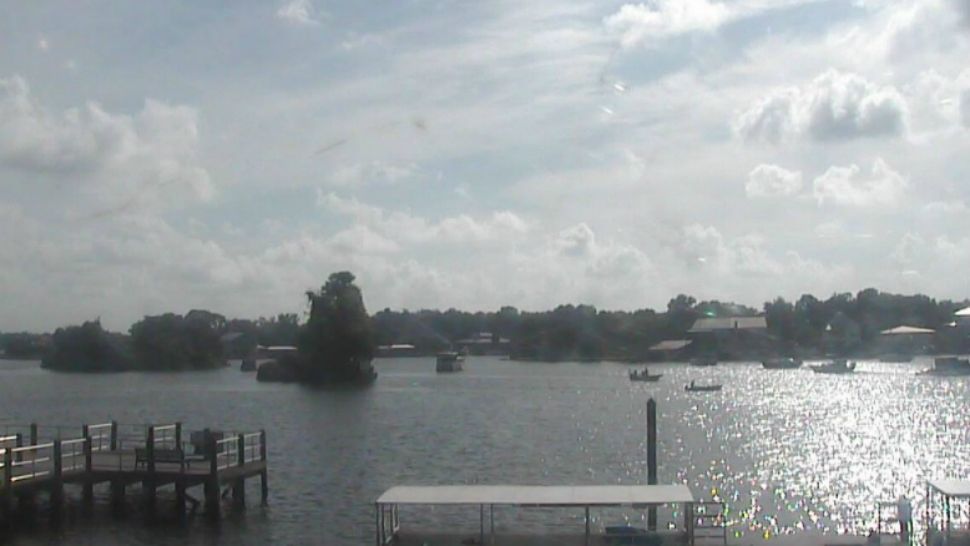 A Saturday afternoon view from our Crystal River camera. Temperatures will be in the low to mid 90s on Sunday with a heat index value in the low 100s. (Spectrum News image)