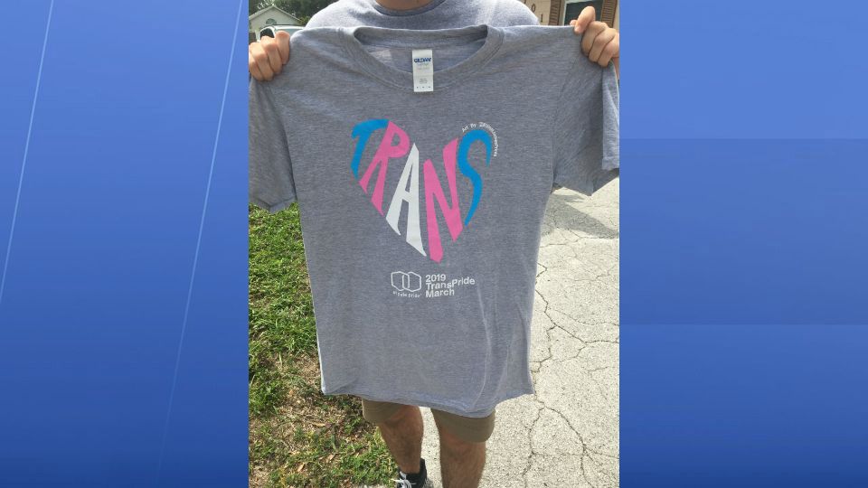 Elliott Darrow designed the T-shirt and said more will be created and be sold online. (Jorja Roman/Spectrum Bay News 9)