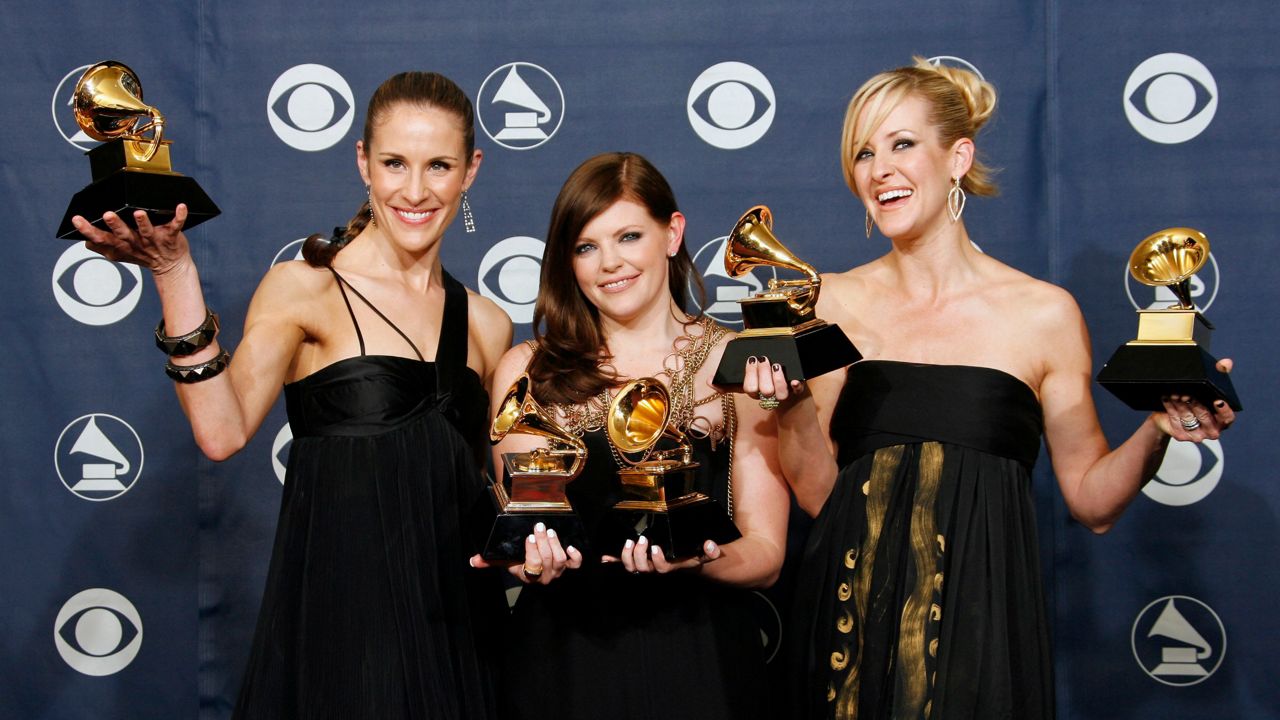 The Dixie Chicks Officially Change Their Name to The Chicks