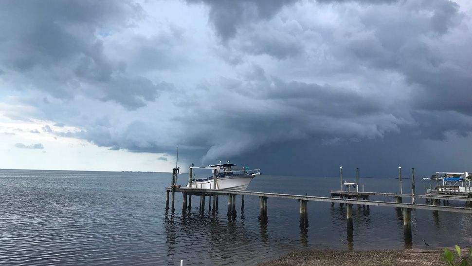 Storm clouds begin to appear over Palm Harbor (Spectrum Bay News 9 Image)