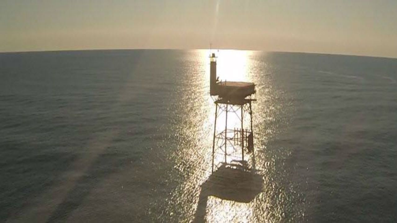 Frying Pan Tower Flag Sells for More Than 5,600