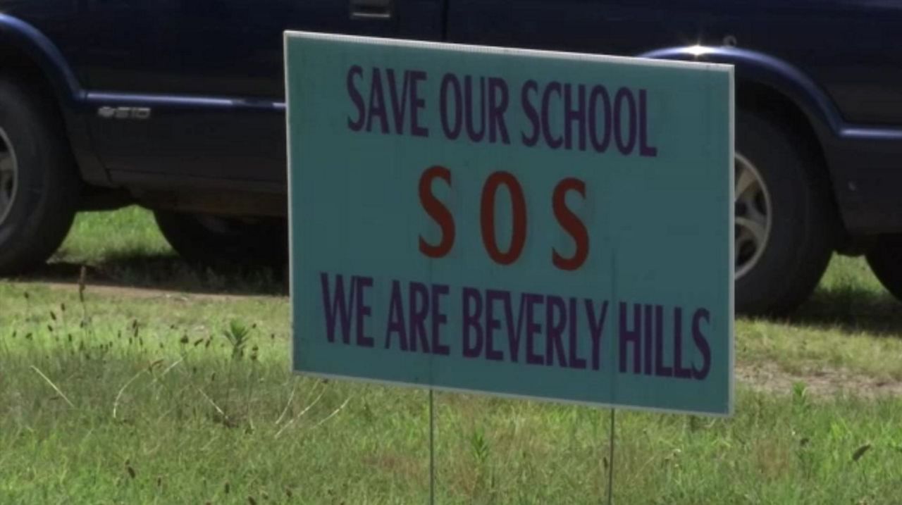 Board votes to vacate Beverly Hills Elementary School