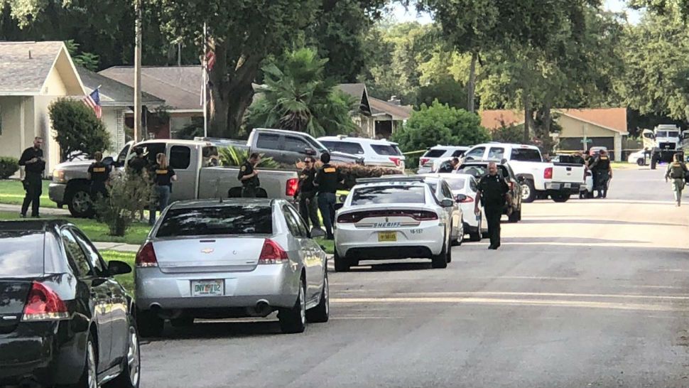 Scene of a standoff at a residence on Darthmouth Road in Lakeland that ended in the shooting death of Gary Cauley. (Trevor Pettiford, staff)