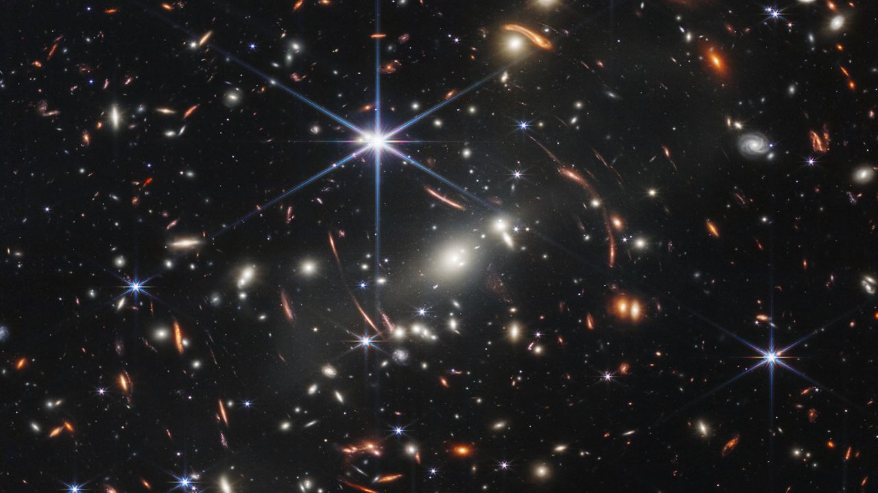 NASA's new James Webb Space Telescope captured this iimage of a massive galaxy cluster first discovered by University of Hawaii scientists. (Courtesy of NASA, ESA, CSA, and STScI)