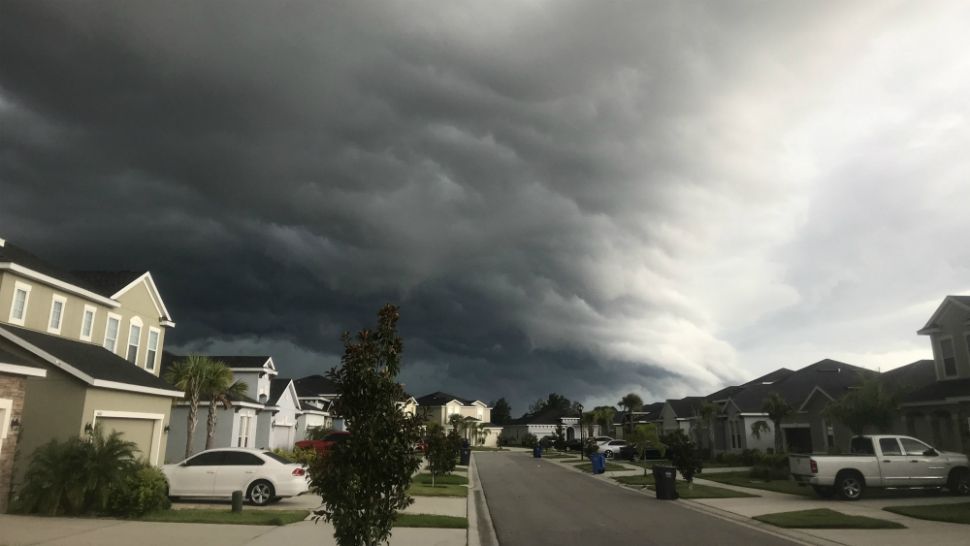 Submitted via Spectrum Bay News 9 app: Saturday evening view in Apollo Beach looking south. There are more storm chances Sunday. (Viewer Chris Rainey)