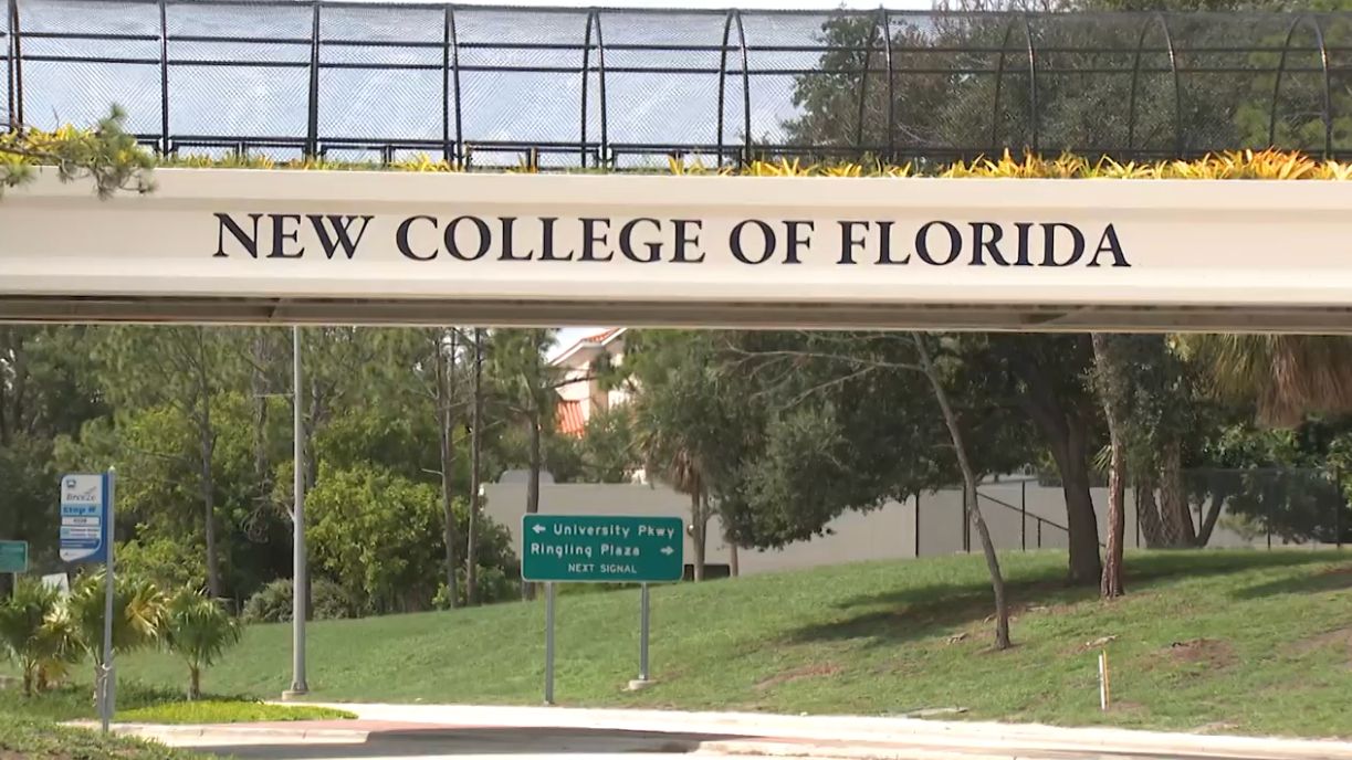 New College Foundation board disbands alumni association