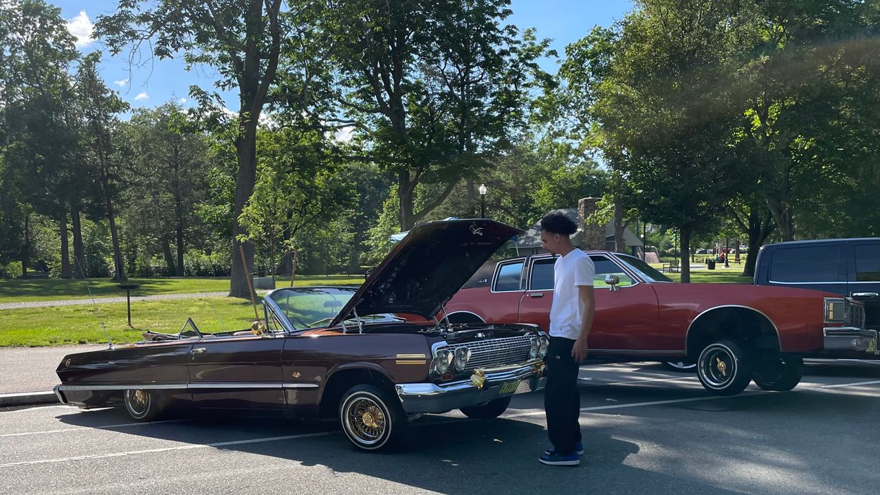 Car lovers 'Bring the Heat' at Worcester car show