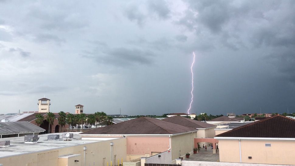 OrlandoArea Weather Heavy Rains Threaten Humid Thursday